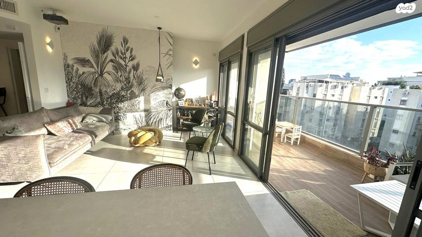 דירה, בר אילן, נווה דוד רמז, רעננה