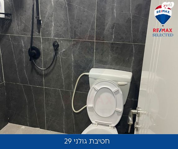 דירה, העיר התחתית, ואדי סאליב, חיפה