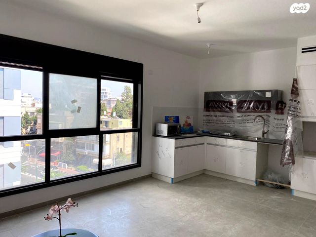 דירה, קריניצי, שכונת יהלום, מרכז העיר ב, רמת גן