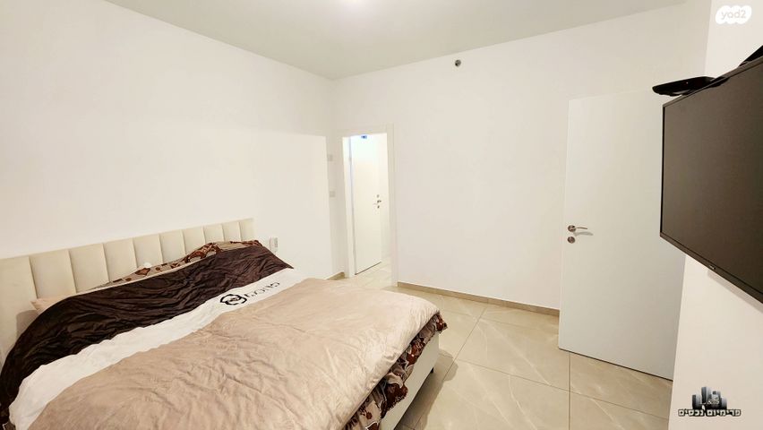 דירה, יצחק שמיר, נהריה