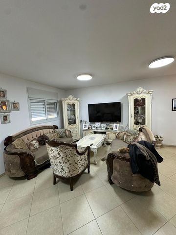 גג/ פנטהאוז, הרב חיים פינטו, גבעת הסביונים, קרית מלאכי