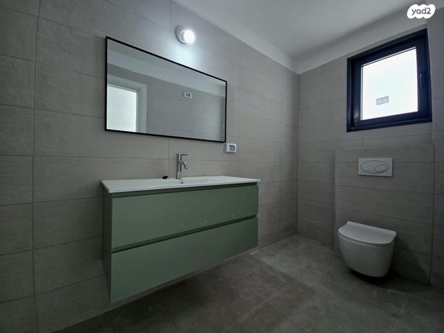 דירה, רעננה