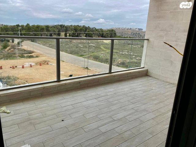 דירה, הברוש, גבעת זאב