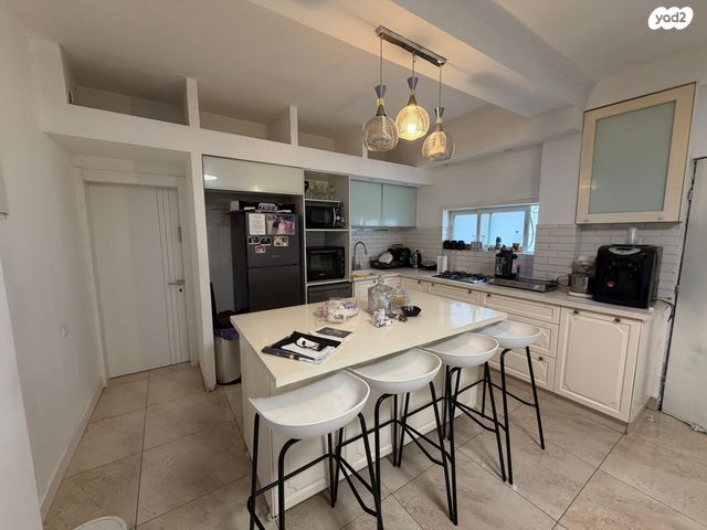 דירת גן, איתיאל 36, התקוה, בית יעקב, נווה צה"ל, תל אביב יפו