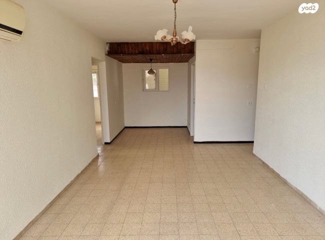 דירה, דגניה, טבריה