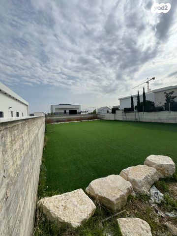 מגרשים, ברנע, אשקלון