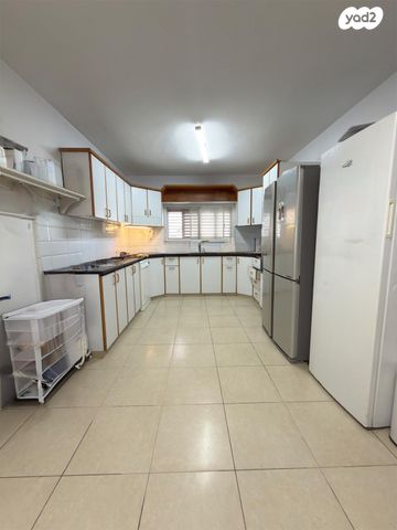 דירה, המייסדים 29, מרכז העיר, קרית אתא