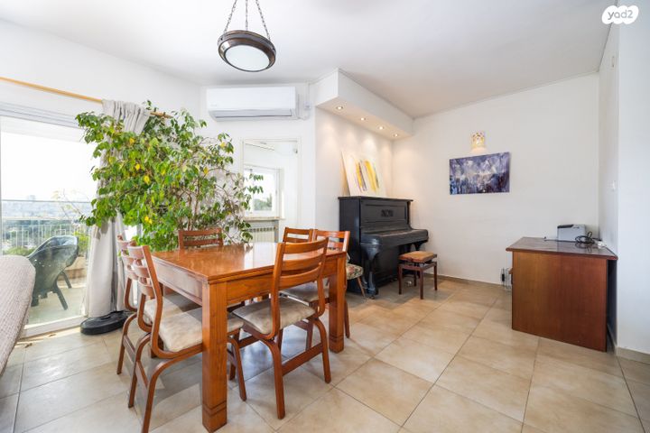 דירה, בן לברט, רחביה, ירושלים