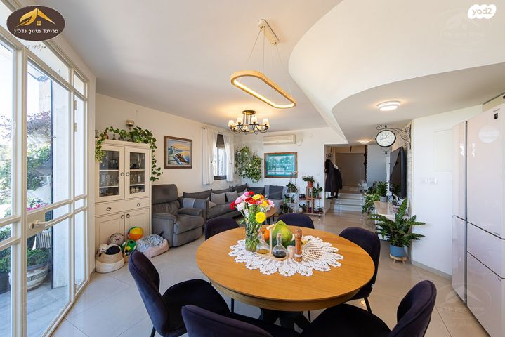 גג/ פנטהאוז, הרקפות, כרמל מערבי, חיפה