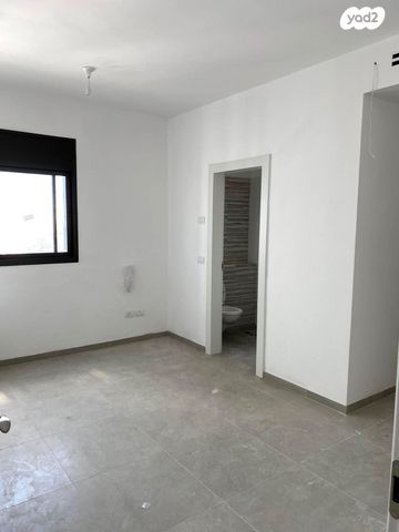 דירה, קריניצי, שכונת יהלום, מרכז העיר ב, רמת גן