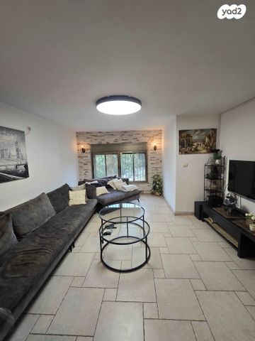 בית פרטי/ קוטג', מאיר פיינשטיין, ארמון הנציב, תלפיות מזרח, ירושלים