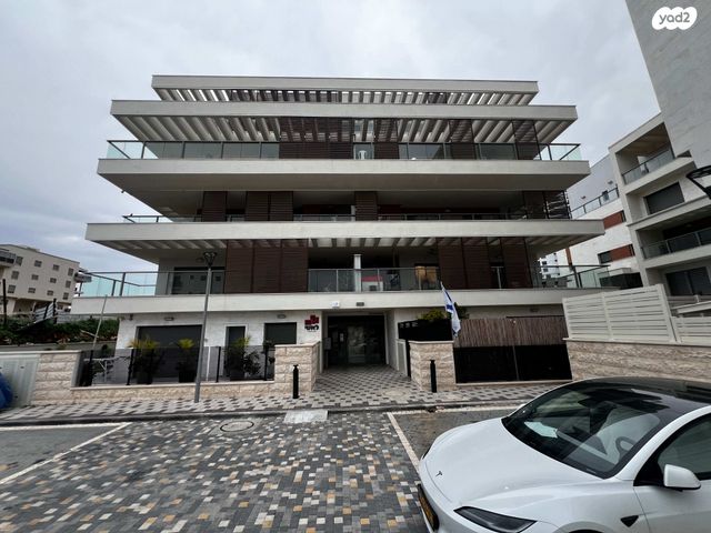 גג/ פנטהאוז, נץ, גבעת אלונים, קרית אתא