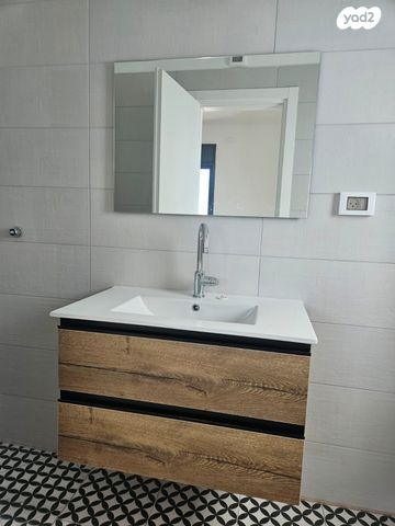 דירה, הרב הרצוג, צפון מערב מרכז העיר, נתניה