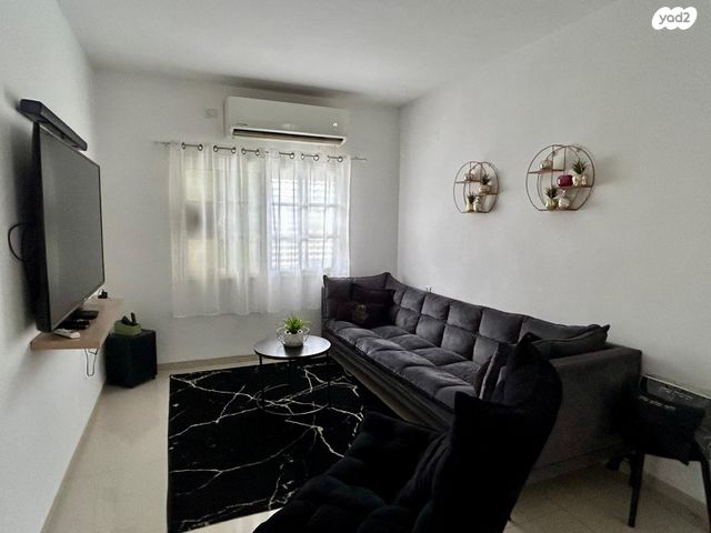 דו משפחתי, דוד מרכוס, מרכז עפולה עלית, עפולה