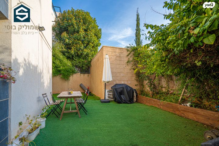 דירת גן, דרך הרעות, פרדסיה, פרדסיה