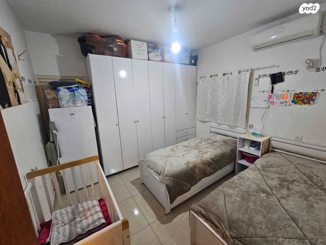 דירה, חפץ חיים, הפועל המזרחי ד', שיכון ד', בני ברק