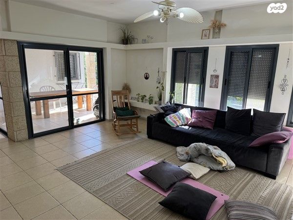 בית פרטי/ קוטג', מרחביה מושב