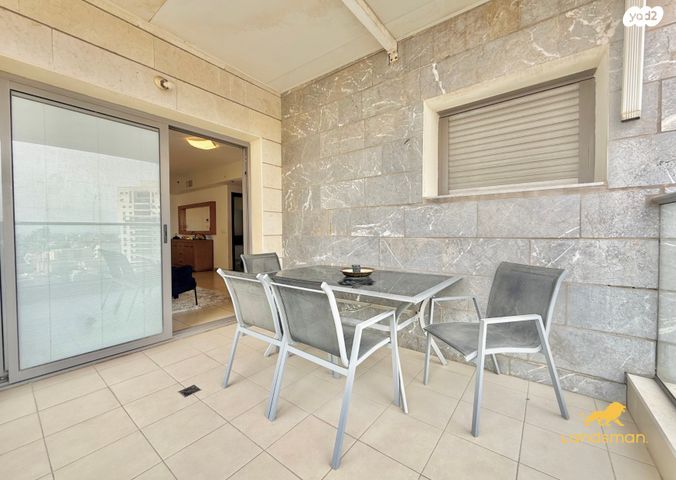 דירה, פתח תקווה