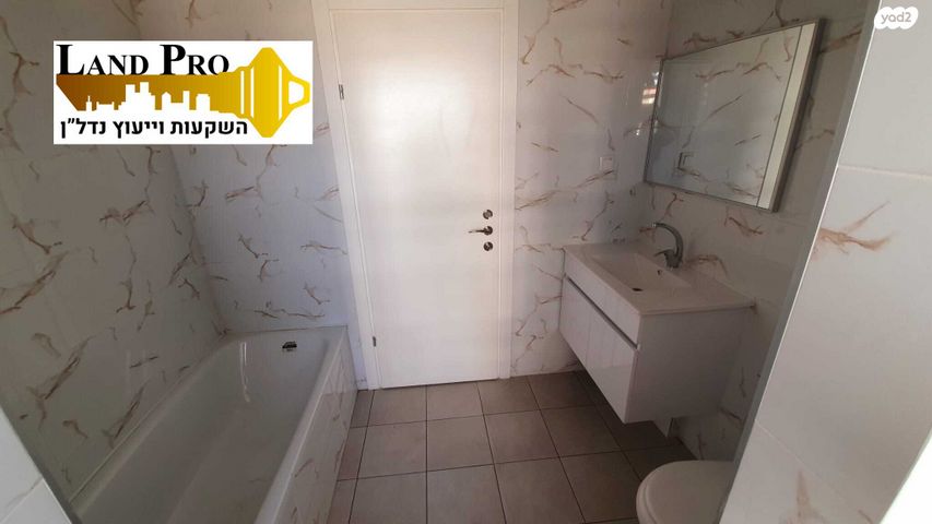 דירה, הרקפות, ראשון לציון