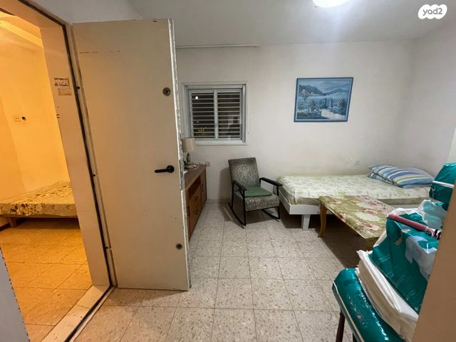 דירה, הסמדר, קרית כרמים, ראשון לציון