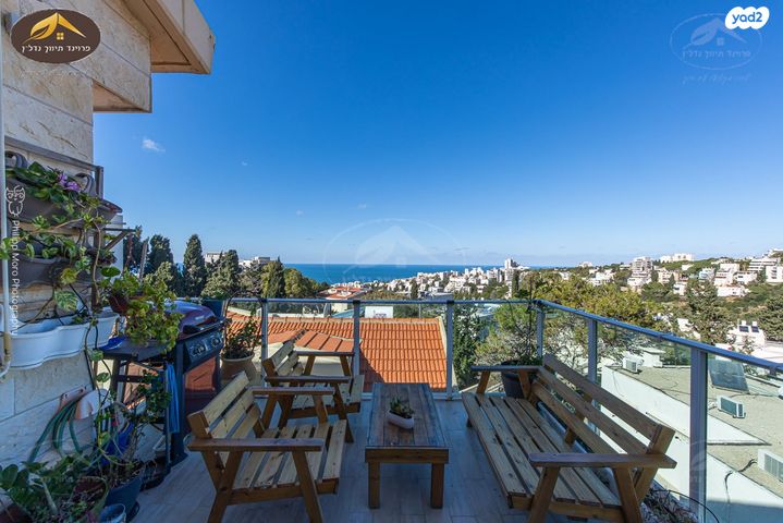 דירה, הרקפות, כרמל מערבי, חיפה