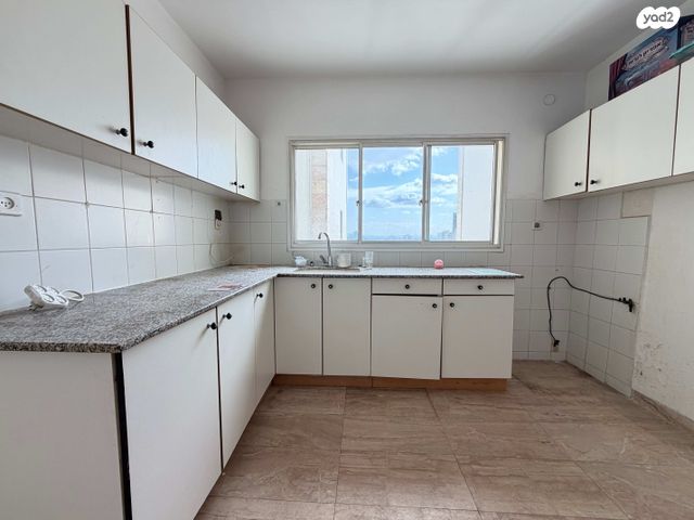 דירה, שדרות ניצה, נתניה