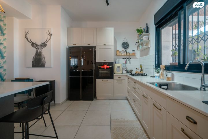 גג/ פנטהאוז, חריש