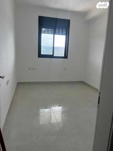 דירה, האחים, נווה שמיר רמת בית שמש ה-1, בית שמש