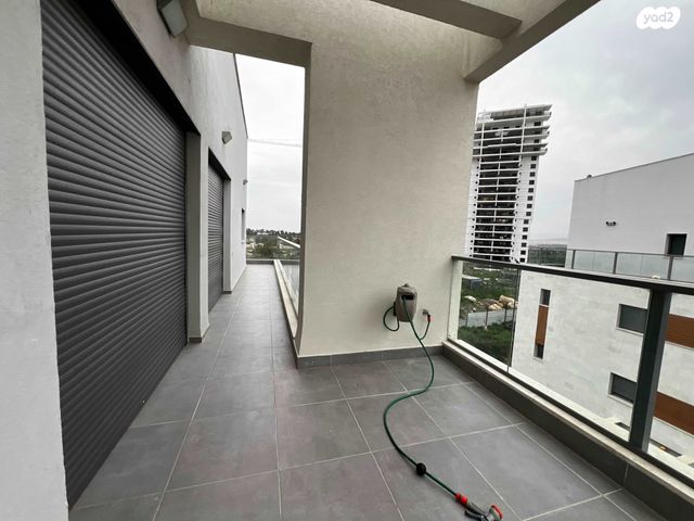 גג/ פנטהאוז, נץ, גבעת אלונים, קרית אתא