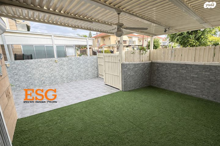 דו משפחתי, השיבולים, גן יבנה מערב, גן יבנה