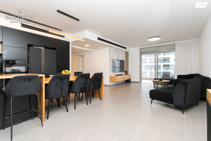 דירה, היסעור, החותרים, טירת כרמל