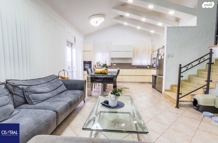 דופלקס, גבעת אלונים, יקנעם עילית