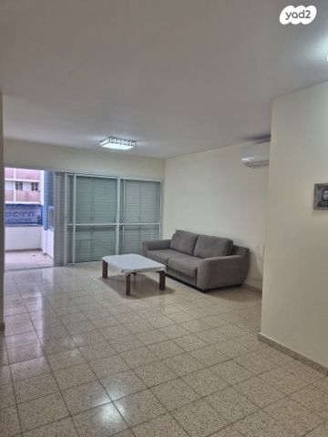 דירה, היובל, שרונה, רחובות