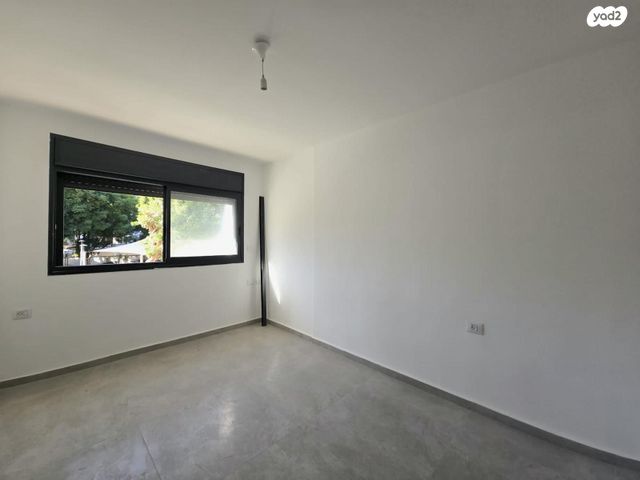 דירה, רעננה