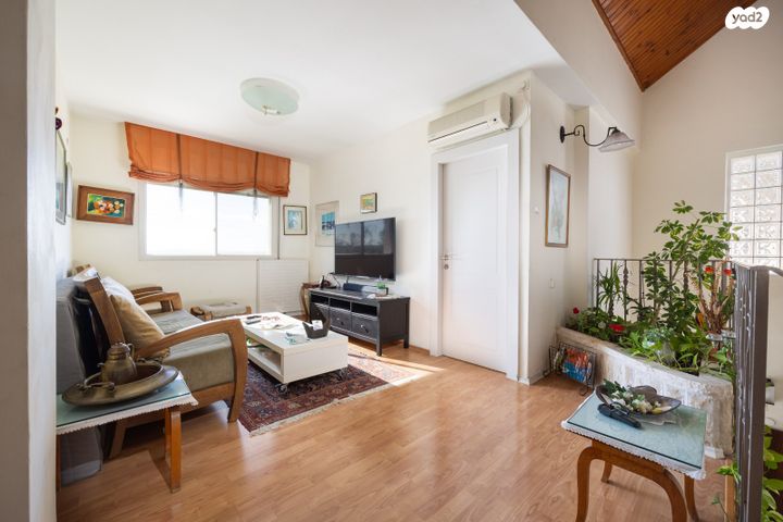 בית פרטי/ קוטג', כרמל 17, מבשרת ציון