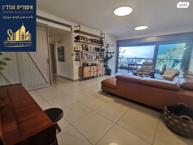 דירה, פסגת אונו, קרית אונו