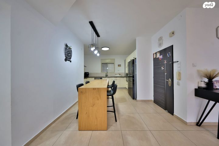 דירה, הגדוד העברי, קרית חיים מזרחית, חיפה