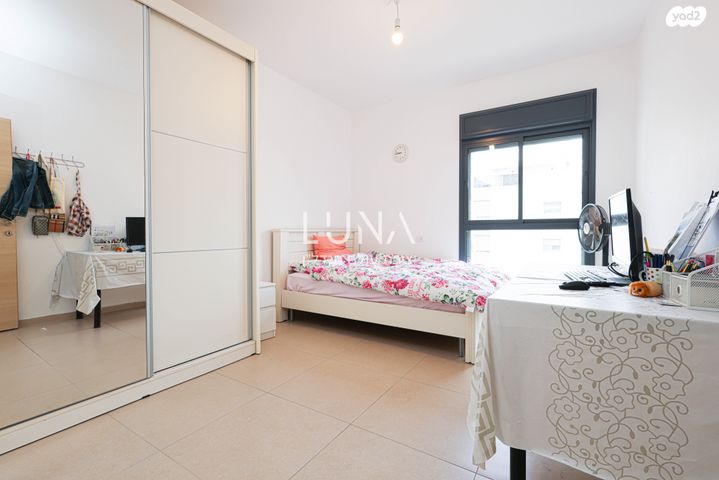 דירה, שלום עליכם, אגמים, נתניה