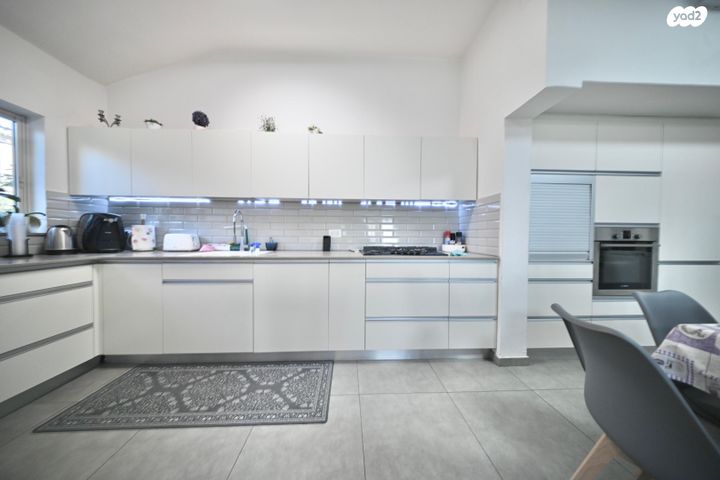 דו משפחתי, גורדון 9, מרכז מזרחי, נס ציונה