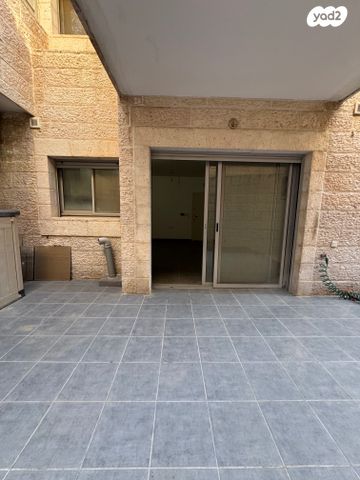 דירת גן, משה קול 17, בית הכרם, רמת בית הכרם, ירושלים