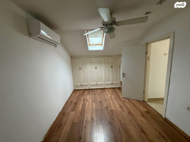 דופלקס, הכלנית, 2004, רעננה