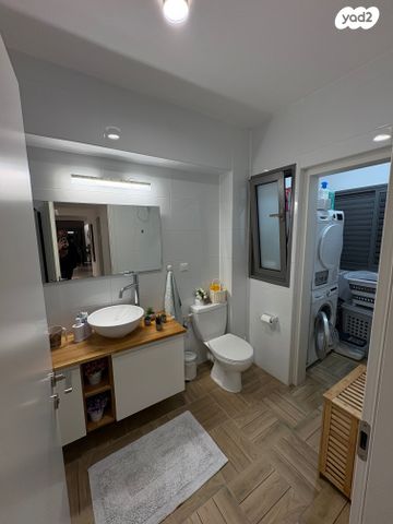 גג/ פנטהאוז, נחל ירקון 44, כרמי גת, קרית גת