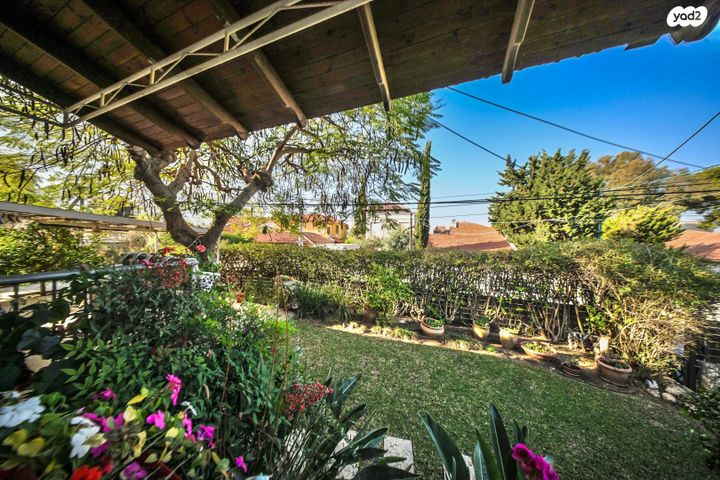 דו משפחתי, גורדון 9, מרכז מזרחי, נס ציונה