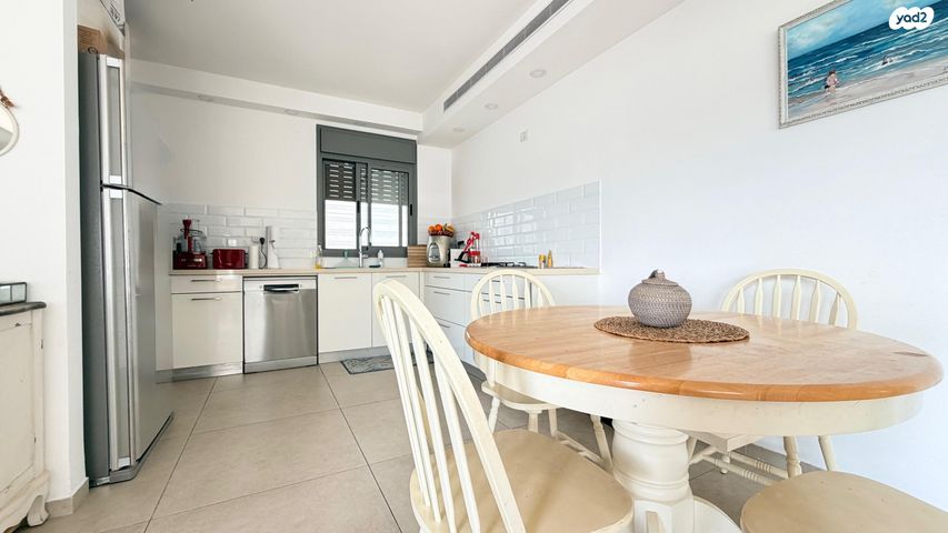 דירה, פרופ' אפרים קציר 21, רחובות המדע, רחובות