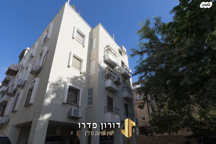 גג/ פנטהאוז, העלייה השנייה, הרצליה הירוקה, נווה עובד, הרצליה