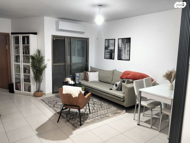 היובל, שרונה