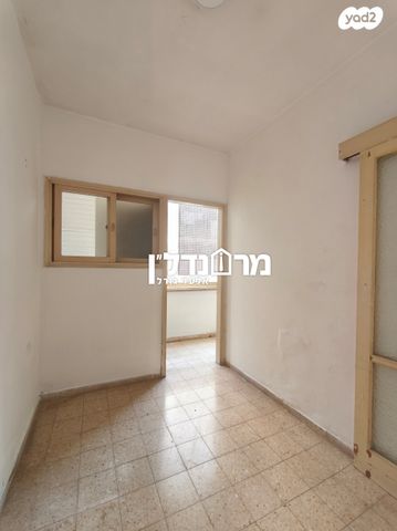 דירה, העצמאות, הרצליה