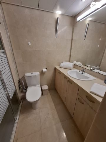 דירה, השונית, מרינה, הרצליה