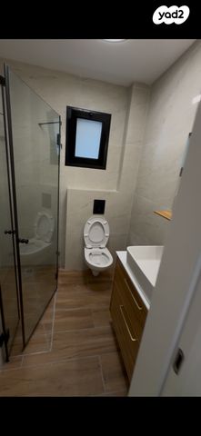 דירה, נגבה, בת ים