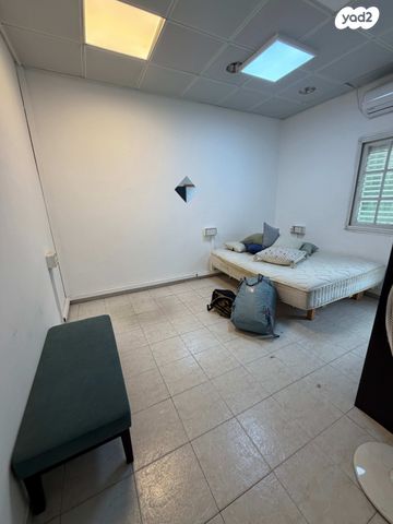 דירה, נחלת בנימין, פלורנטין, תל אביב יפו